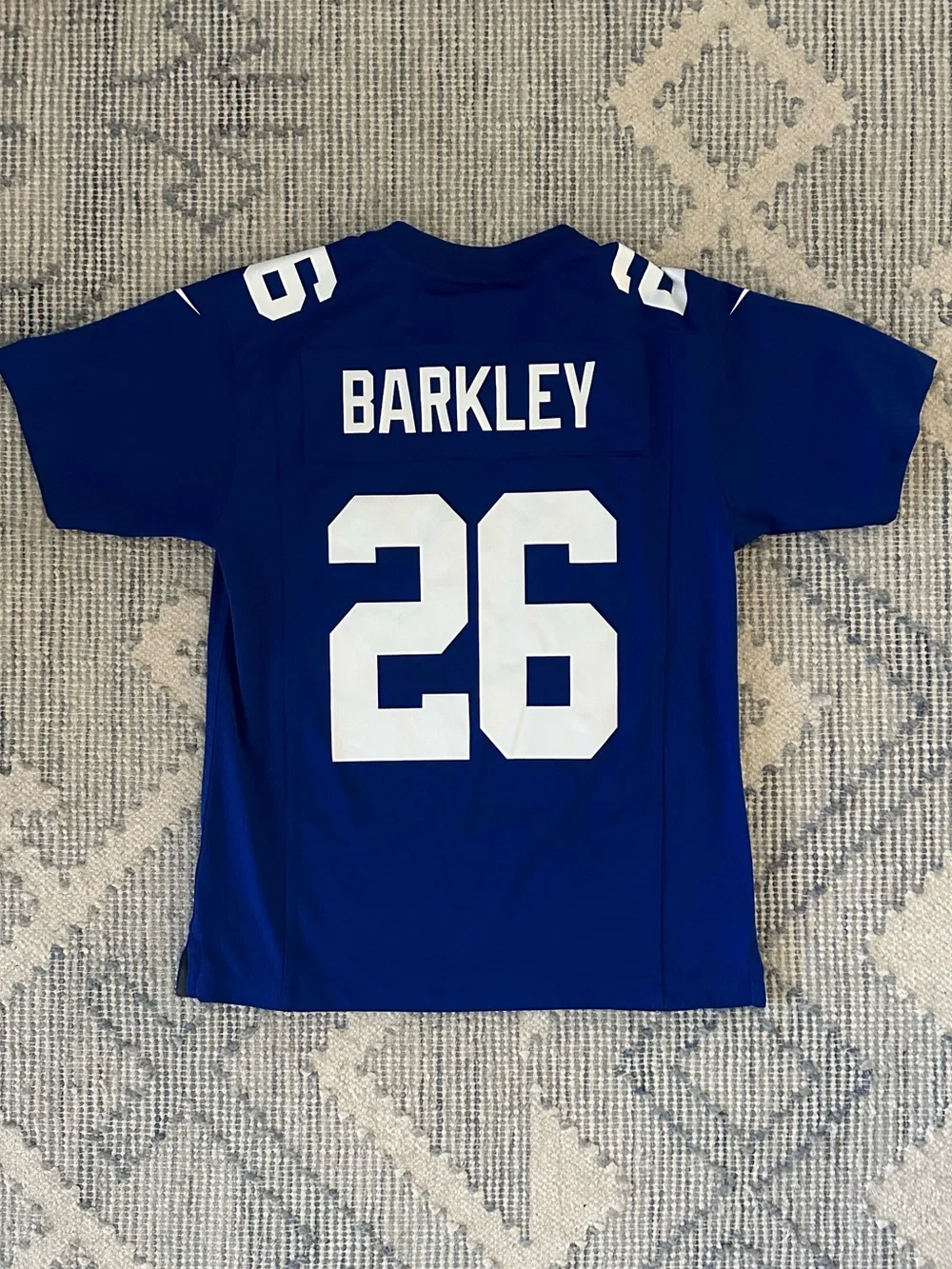Nike NFL New York Giants Saquon Barkley #26 Youth Boys Medium Jersey Blue